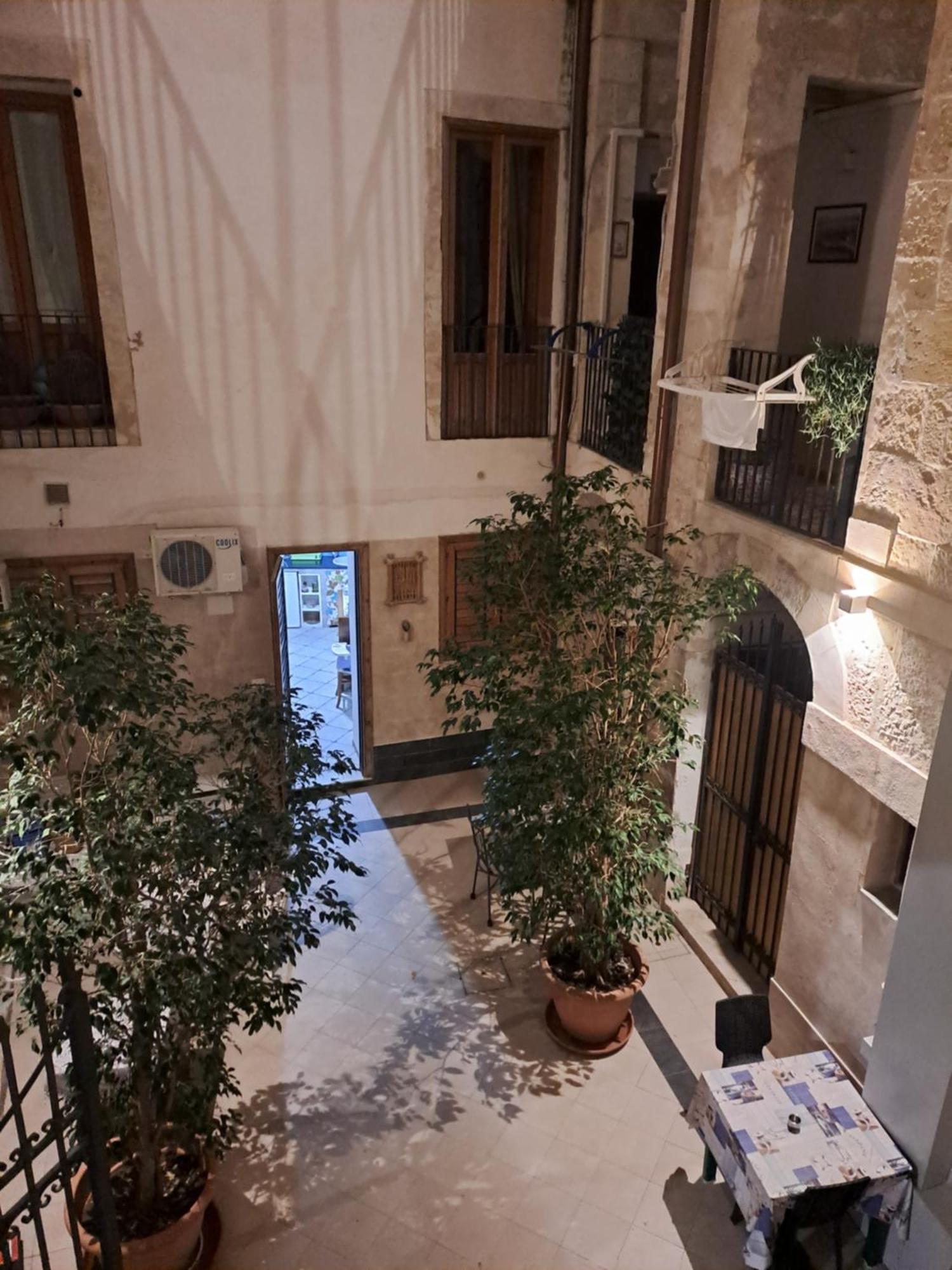 Syrakosia A Ortigia Villa Szirakúza Kültér fotó