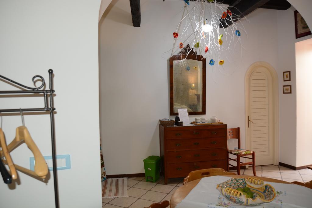 Syrakosia A Ortigia Villa Szirakúza Kültér fotó